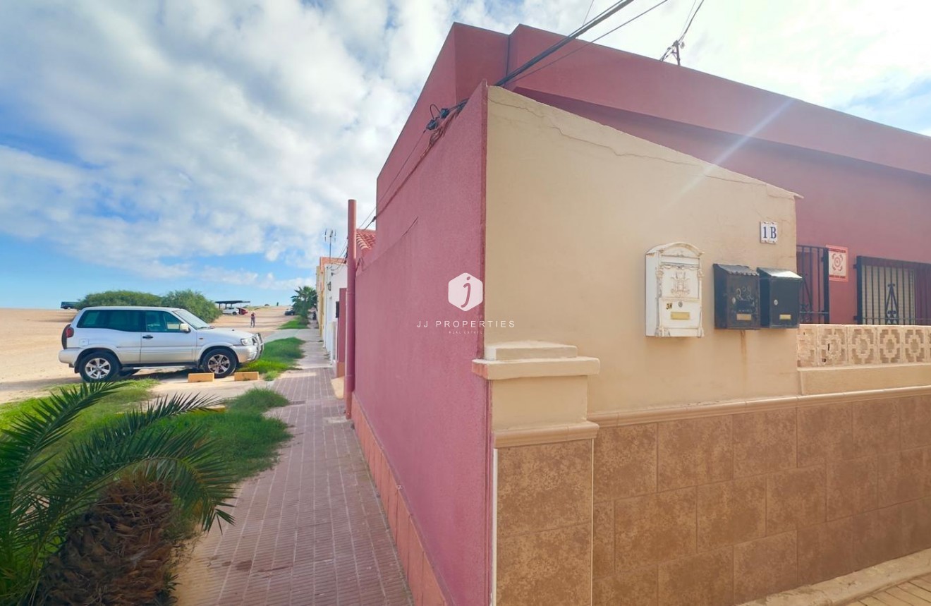 Resale - Apartment / flat -
Torrevieja - Zona Los Frutales