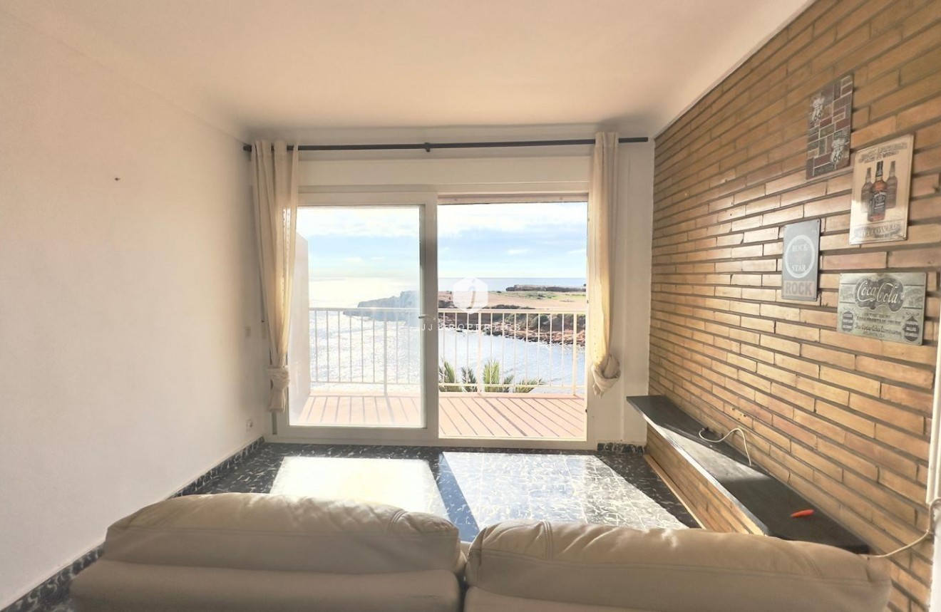 Resale - Apartment / flat -
Torrevieja - Zona Los Frutales