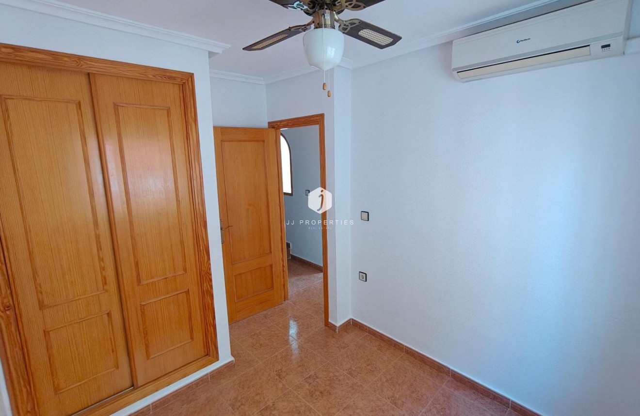 Resale - Duplex -
Los Montesinos - Costa Blanca Sur