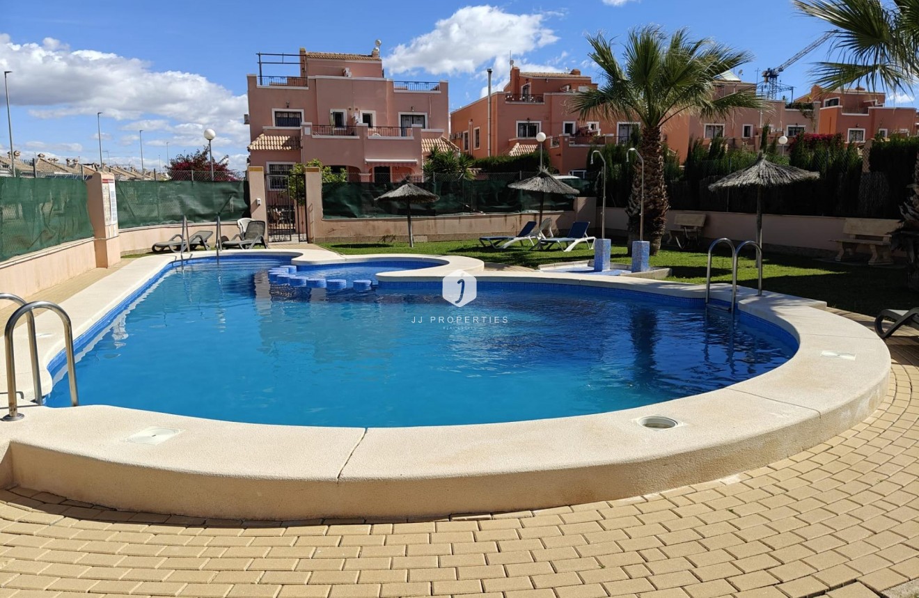 Resale - Duplex -
Los Montesinos - Costa Blanca Sur
