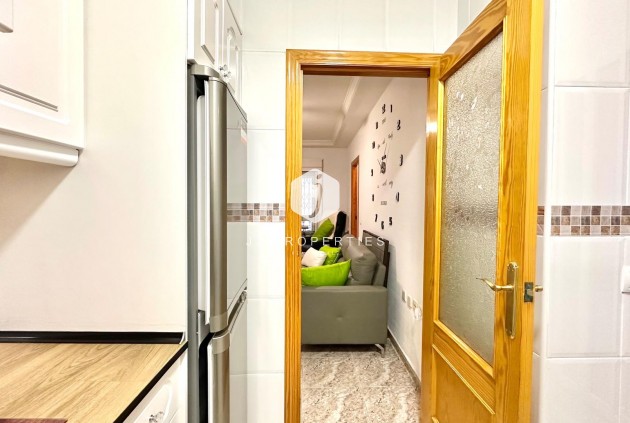 Resale - Apartment / flat -
Torrevieja - Centro