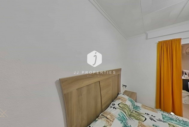 Resale - Villa -
Torrevieja - San luis