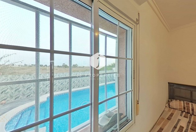 Resale - Villa -
Torrevieja - San luis