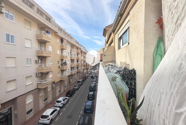 Resale - Penthouse -
Torrevieja - Estacion de autobuses