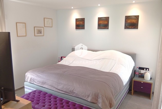 Resale - Villa -
La Finca Golf Resort - Inland