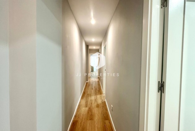 Resale - Apartment / flat -
Torrevieja - La Mata Pueblo