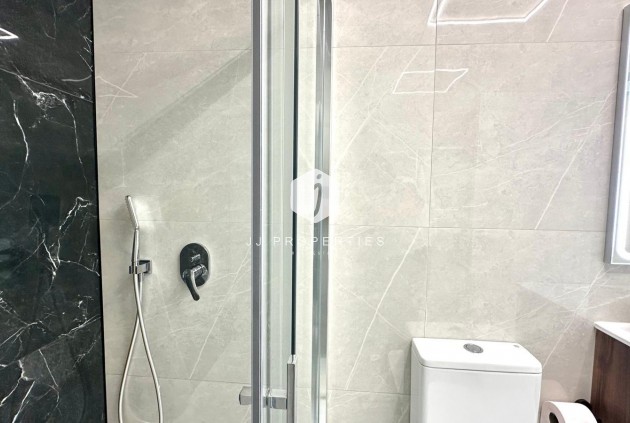 Resale - Apartment / flat -
Torrevieja - Playa del Cura