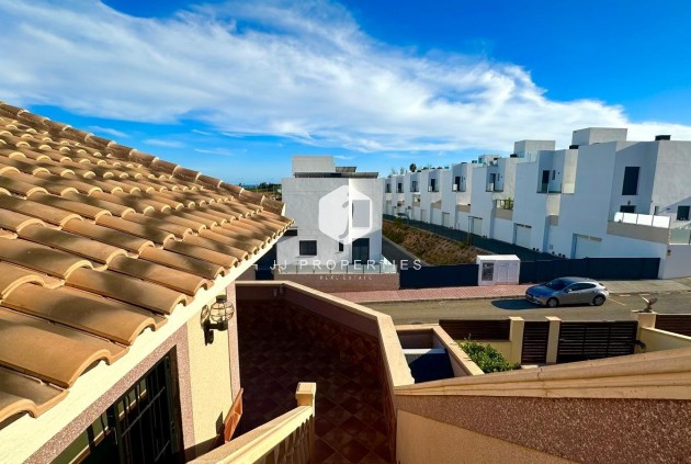 Resale - Chalet -
Torrevieja - La siesta