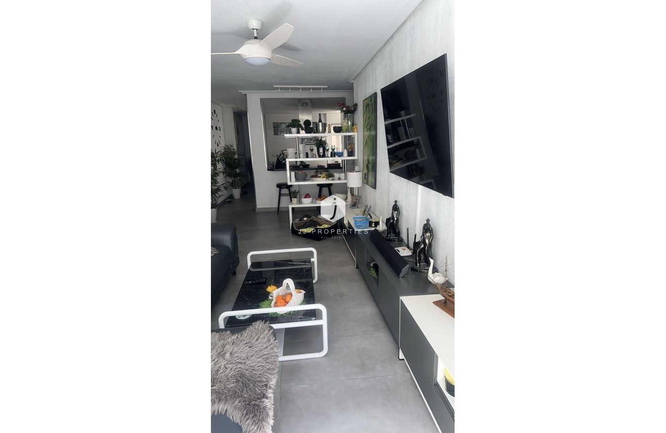 Resale - Penthouse -
Torrevieja - Centro