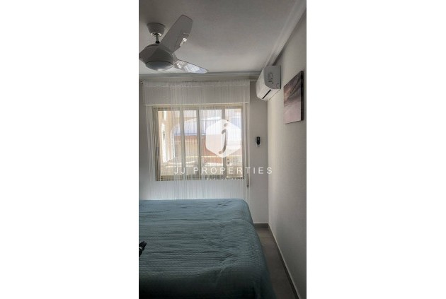 Resale - Penthouse -
Torrevieja - Centro