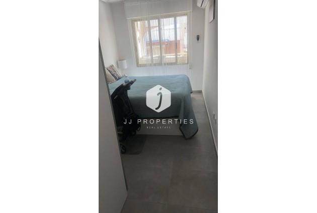 Resale - Penthouse -
Torrevieja - Centro