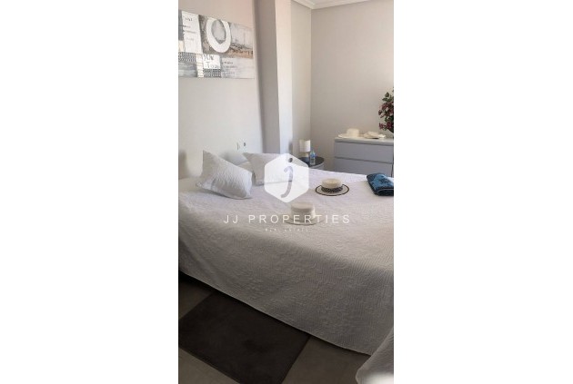 Resale - Penthouse -
Torrevieja - Centro