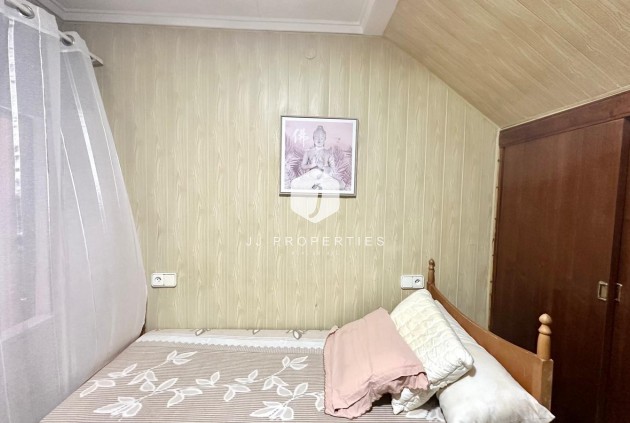 Resale - Chalet -
Torrevieja - Playa del Cura