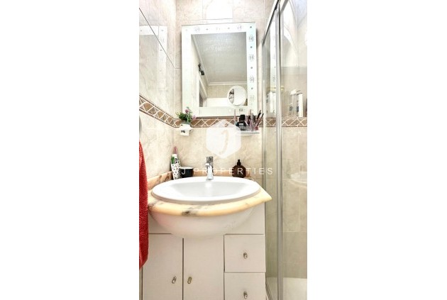 Resale - Villa -
Orihuela Costa - La Regia