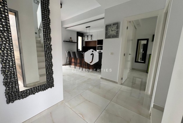 Resale - Villa -
Orihuela Costa - Lomas de Cabo Roig