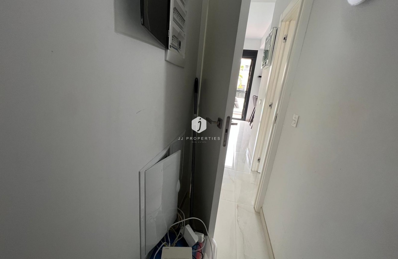 Resale - Villa -
Orihuela Costa - Lomas de Cabo Roig