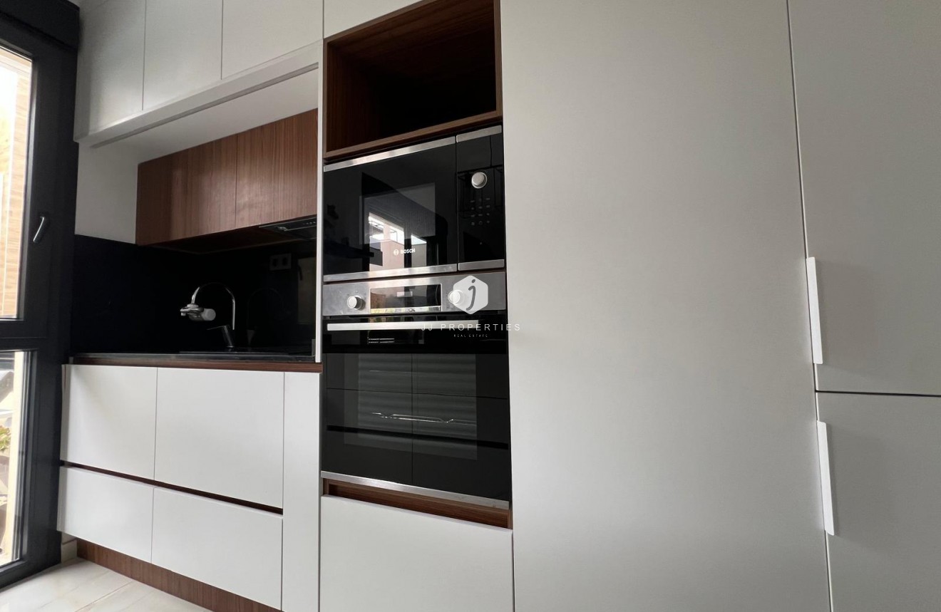 Resale - Villa -
Orihuela Costa - Lomas de Cabo Roig