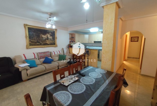 Resale - Apartment / flat -
Torrevieja - Estacion de autobuses