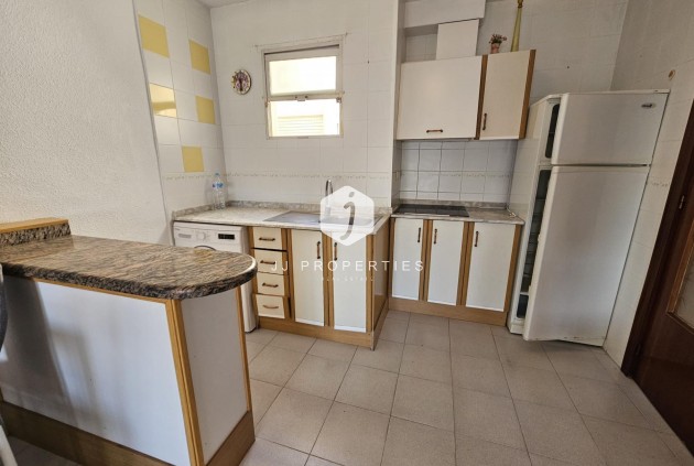 D'occasion - Appartement -
Torrevieja - Centro