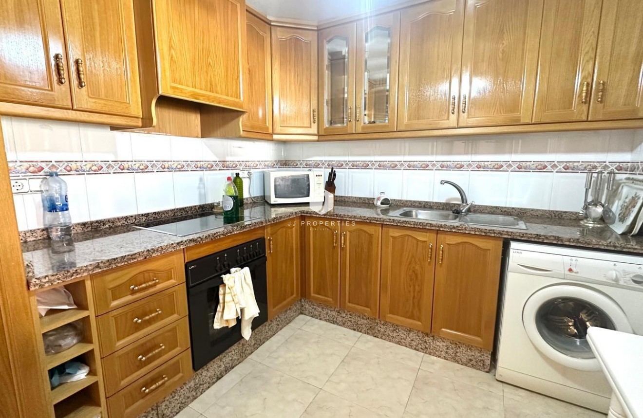 D'occasion - Attique -
Torrevieja - Centro