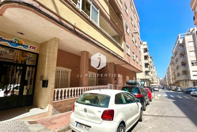 D'occasion - Attique -
Torrevieja - Centro