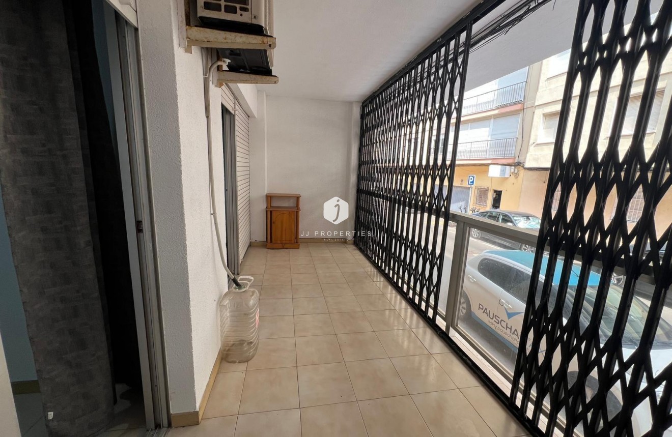Resale - Apartment / flat -
Torrevieja - Playa del Cura