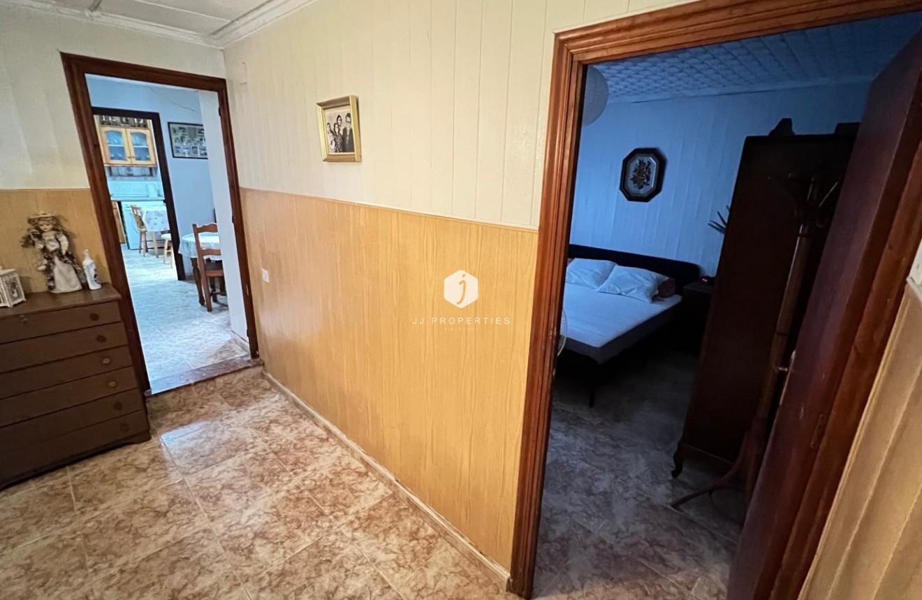 Resale - Apartment / flat -
Torrevieja