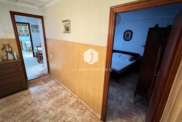 Resale - Apartment / flat -
Torrevieja