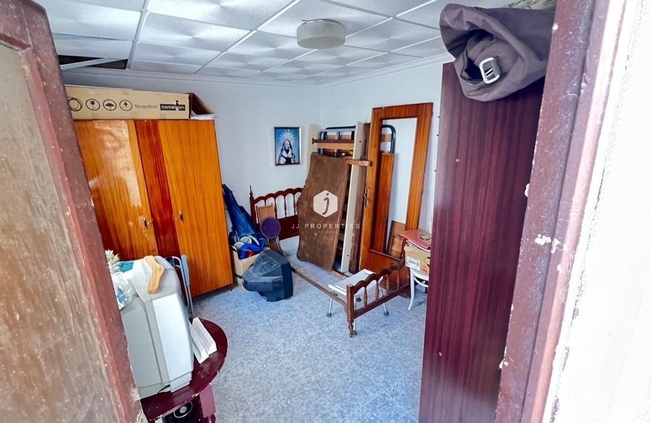 Resale - Apartment / flat -
Torrevieja