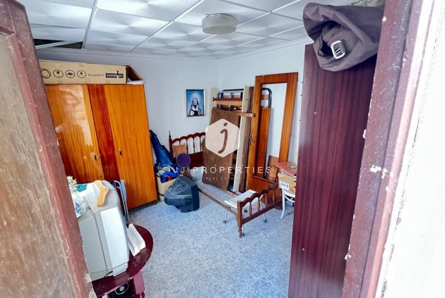 Resale - Apartment / flat -
Torrevieja