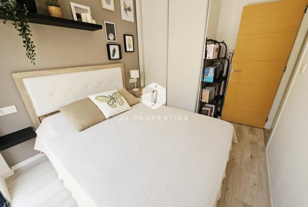 Resale - Villa -
Orihuela Costa - La Regia