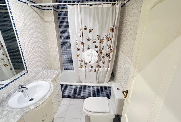 Resale - Apartment / flat -
Torrevieja