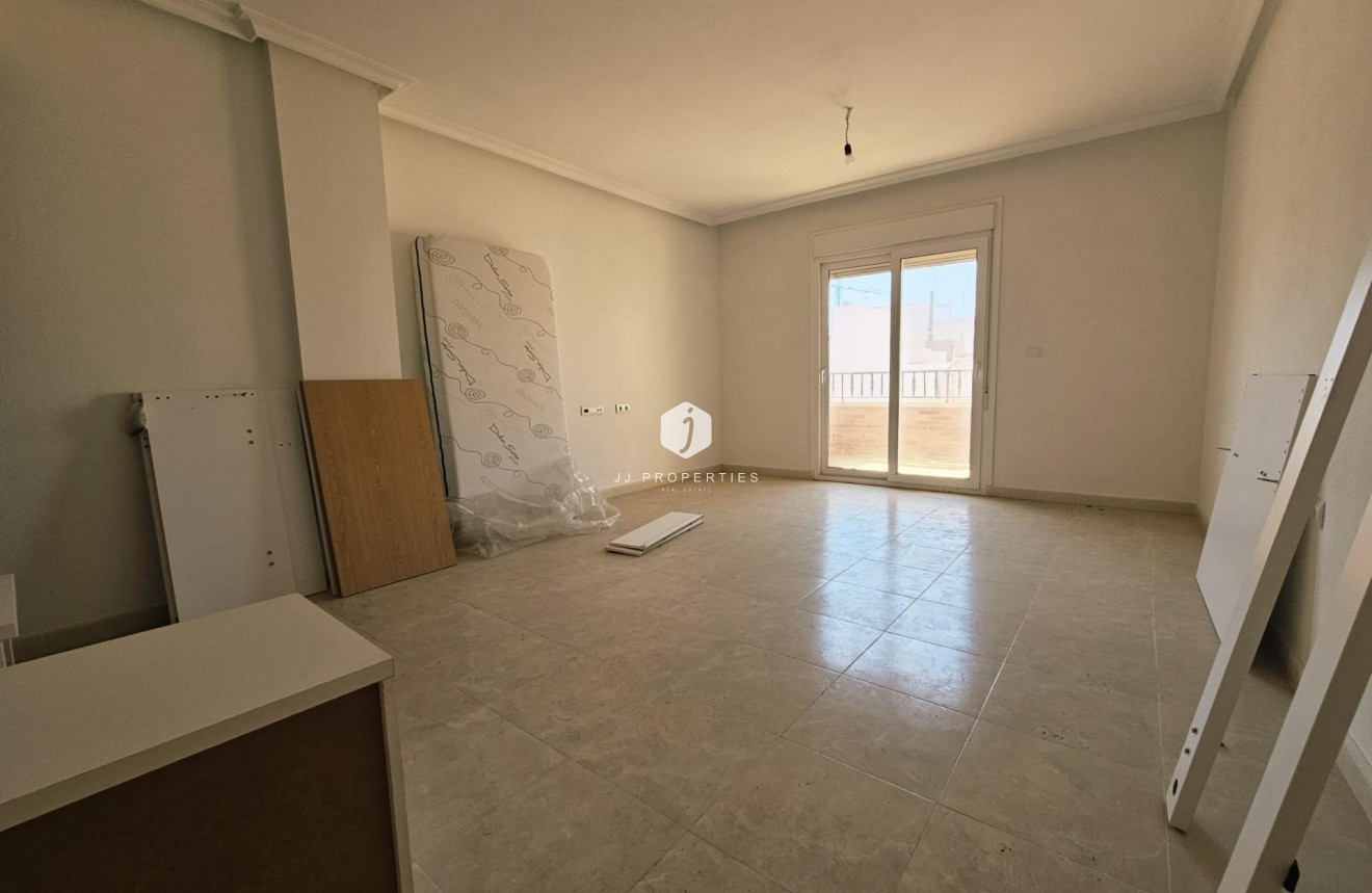 Aus zweiter Hand - Wohnung -
Torrevieja