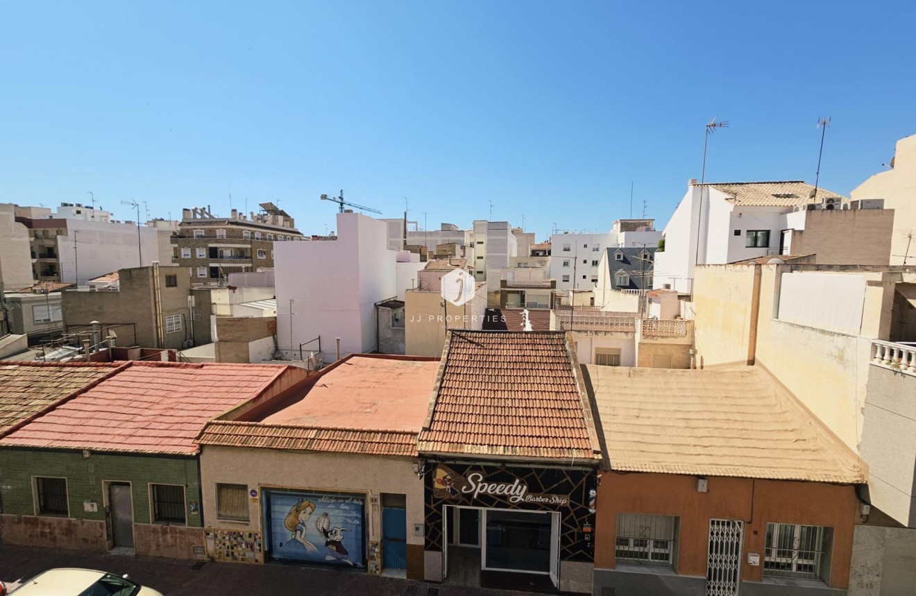Aus zweiter Hand - Wohnung -
Torrevieja