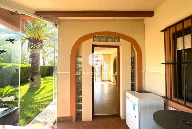 Aus zweiter Hand - Villa -
Cabo Roig - Costa Blanca