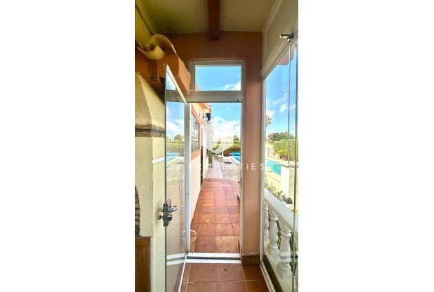 Aus zweiter Hand - Villa -
Cabo Roig - Costa Blanca