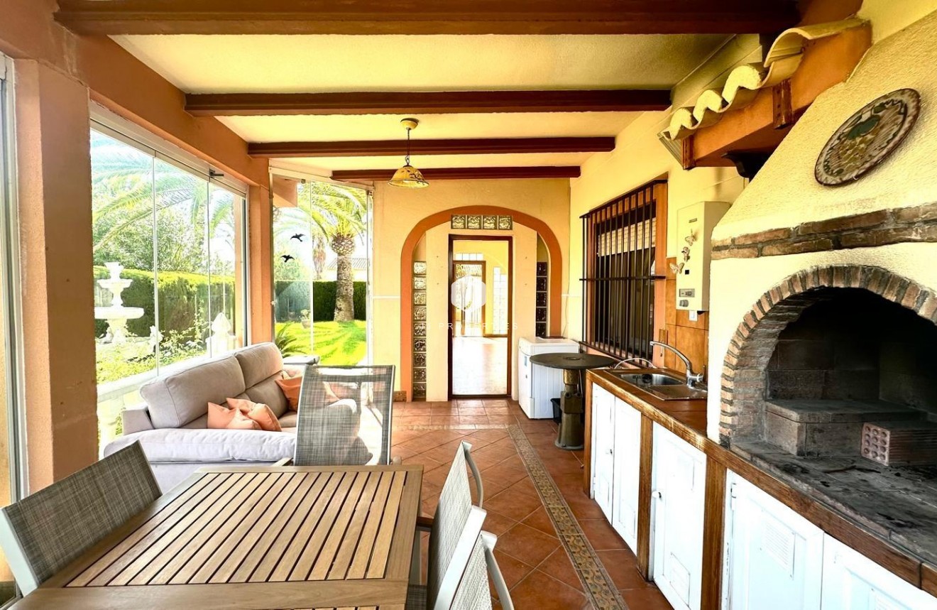 Aus zweiter Hand - Villa -
Cabo Roig - Costa Blanca