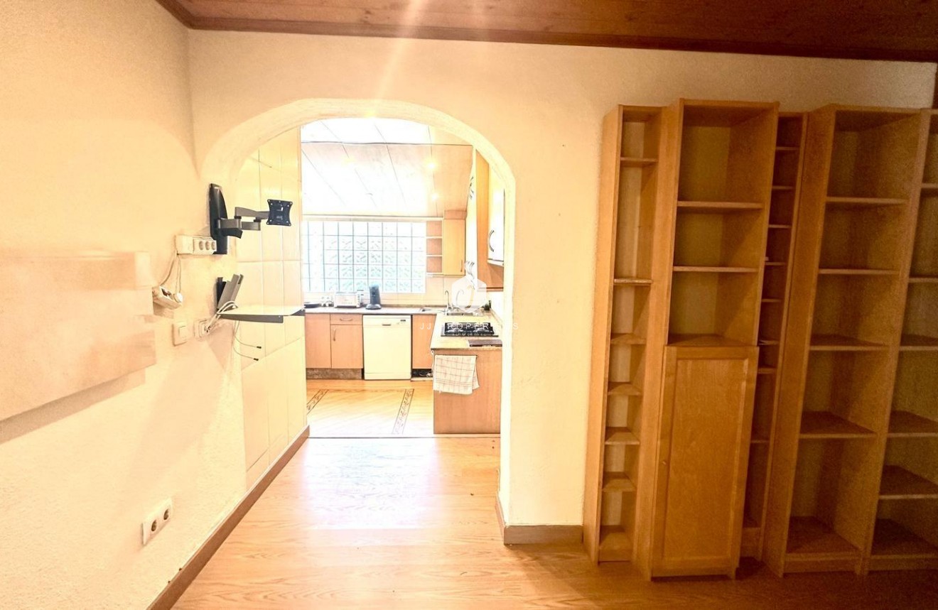 Aus zweiter Hand - Villa -
Cabo Roig - Costa Blanca