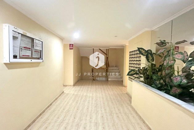 Resale - Apartment / flat -
Torrevieja - Acequion