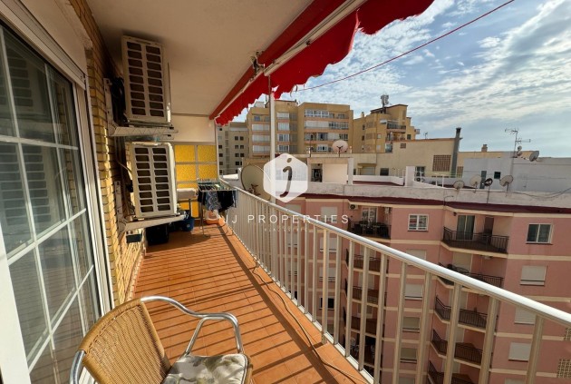 Resale - Apartment / flat -
Torrevieja - Playa del Cura