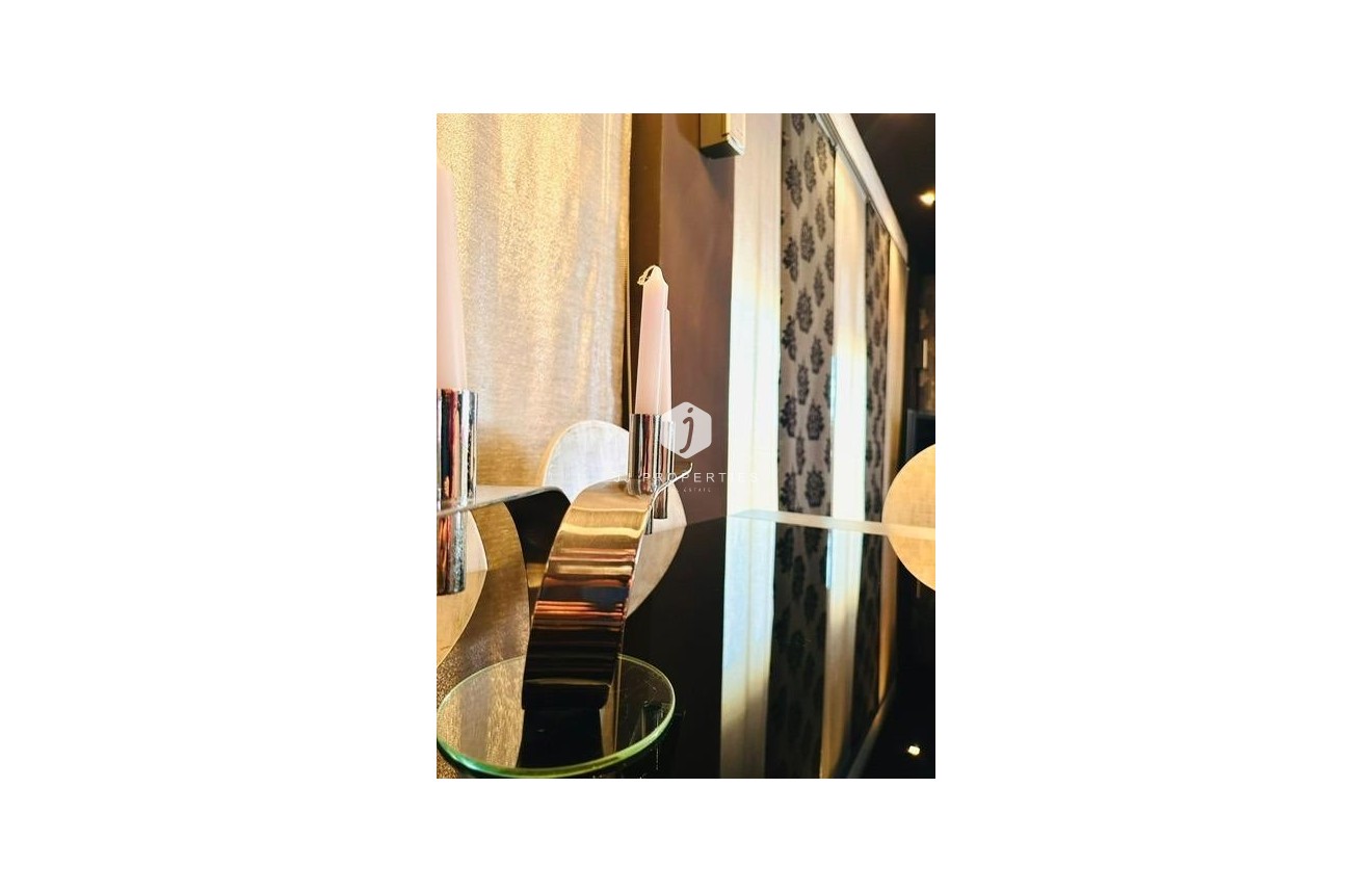 Resale - Apartment / flat -
Torrevieja - Estacion de autobuses