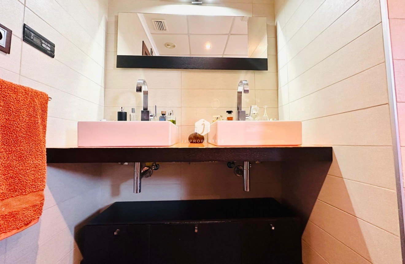 Resale - Apartment / flat -
Torrevieja - Estacion de autobuses