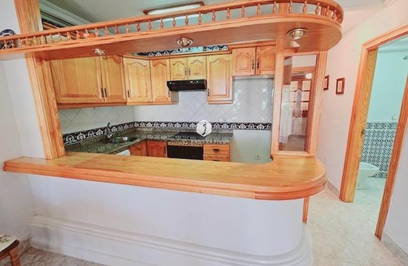 Resale - Villa -
Guardamar del Segura - Guarmar Del Segura