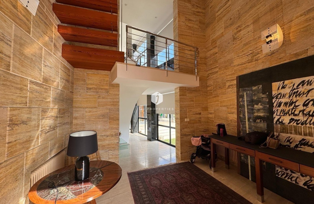 Resale - Villa -
Orihuela Costa - Altos De Campoamor