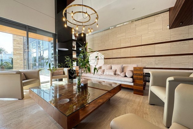 Resale - Villa -
Orihuela Costa - Altos De Campoamor