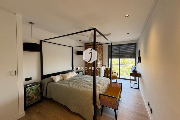 Resale - Villa -
Orihuela Costa - Altos De Campoamor