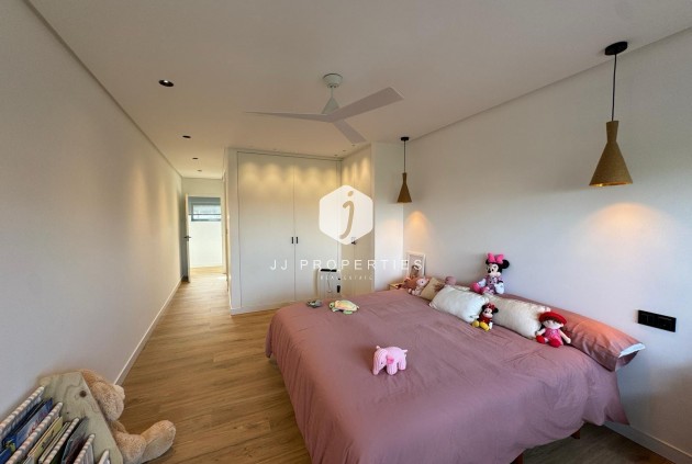 Resale - Villa -
Orihuela Costa - Altos De Campoamor