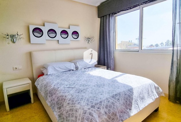 Resale - Villa -
Torrevieja - Torre la mata