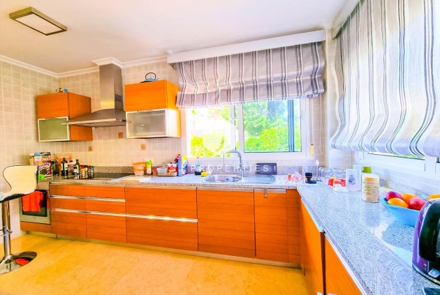 Resale - Villa -
Torrevieja - Torre la mata