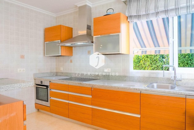 Resale - Villa -
Torrevieja - Torre la mata